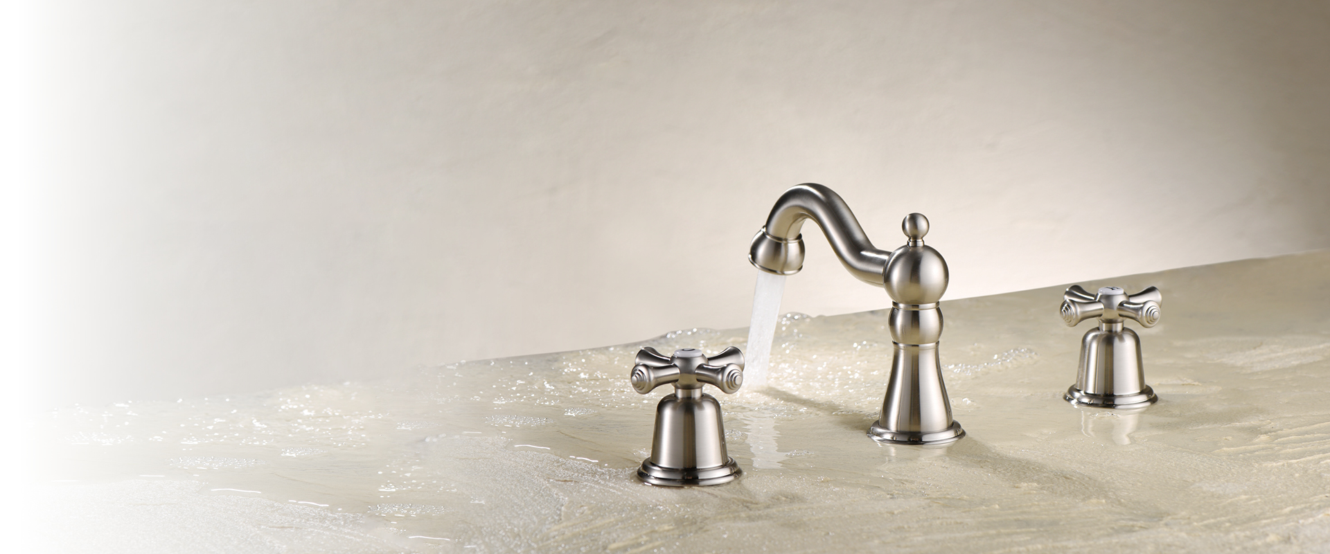 Grifo de ba&ntilde;o de un solo agujero