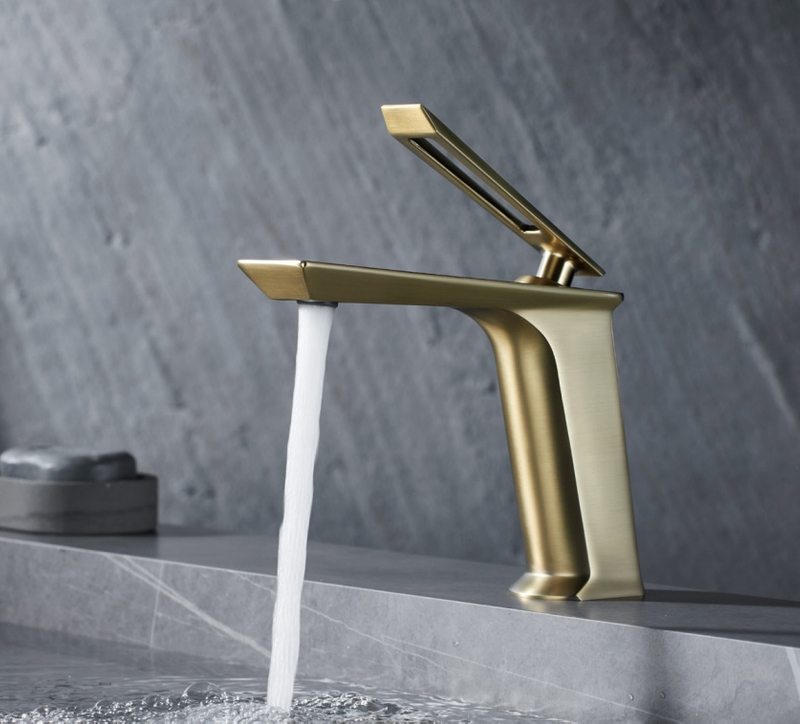 All Brass Bathem Baethed Faucet New Fashion Diseño de moda Cinta de agua BF01023-Bg