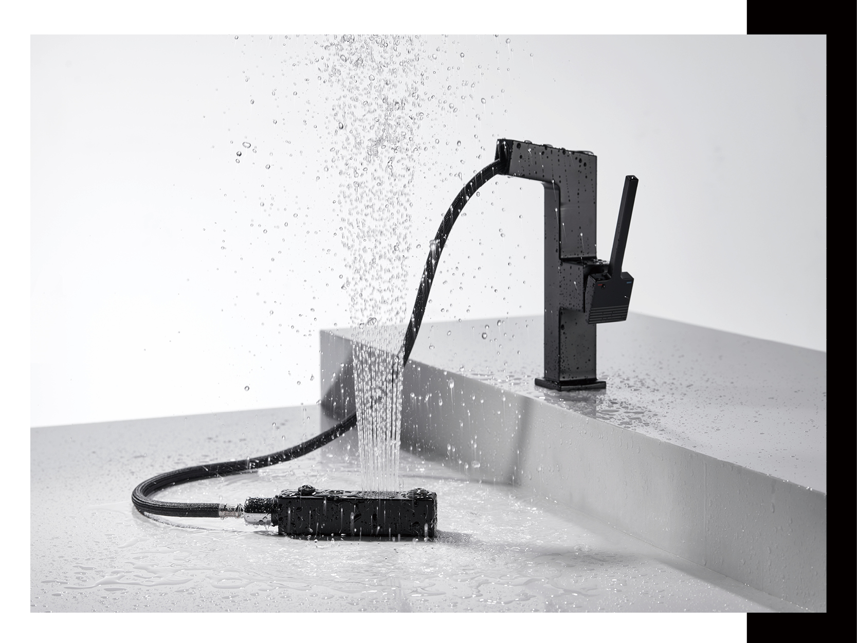 grifo de lavabo moderno