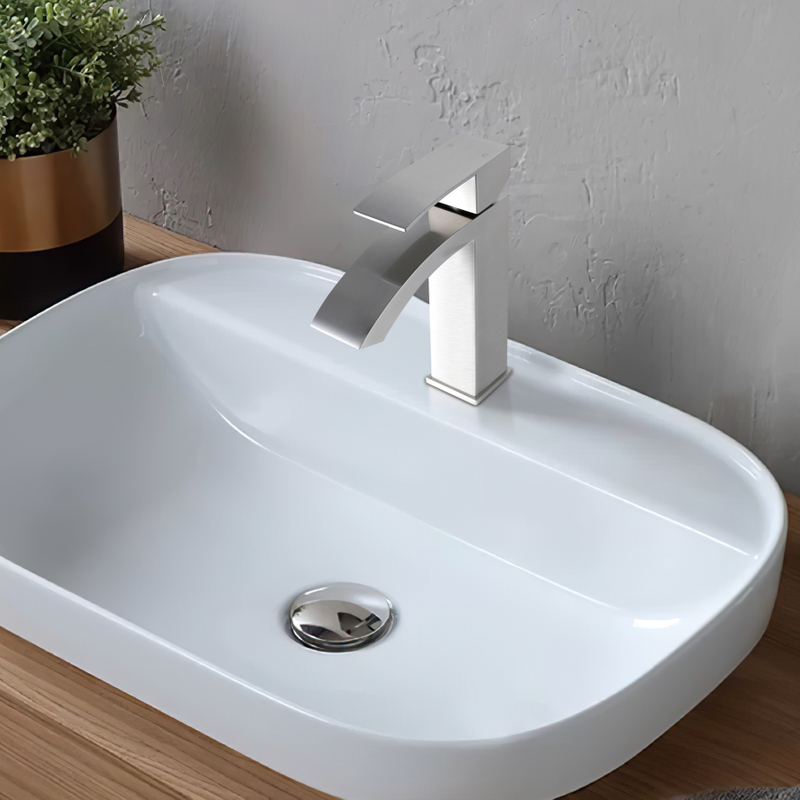 Acero inoxidable de acero inoxidable Moderna cascada Fregadero de la cascada del lavabo del baño