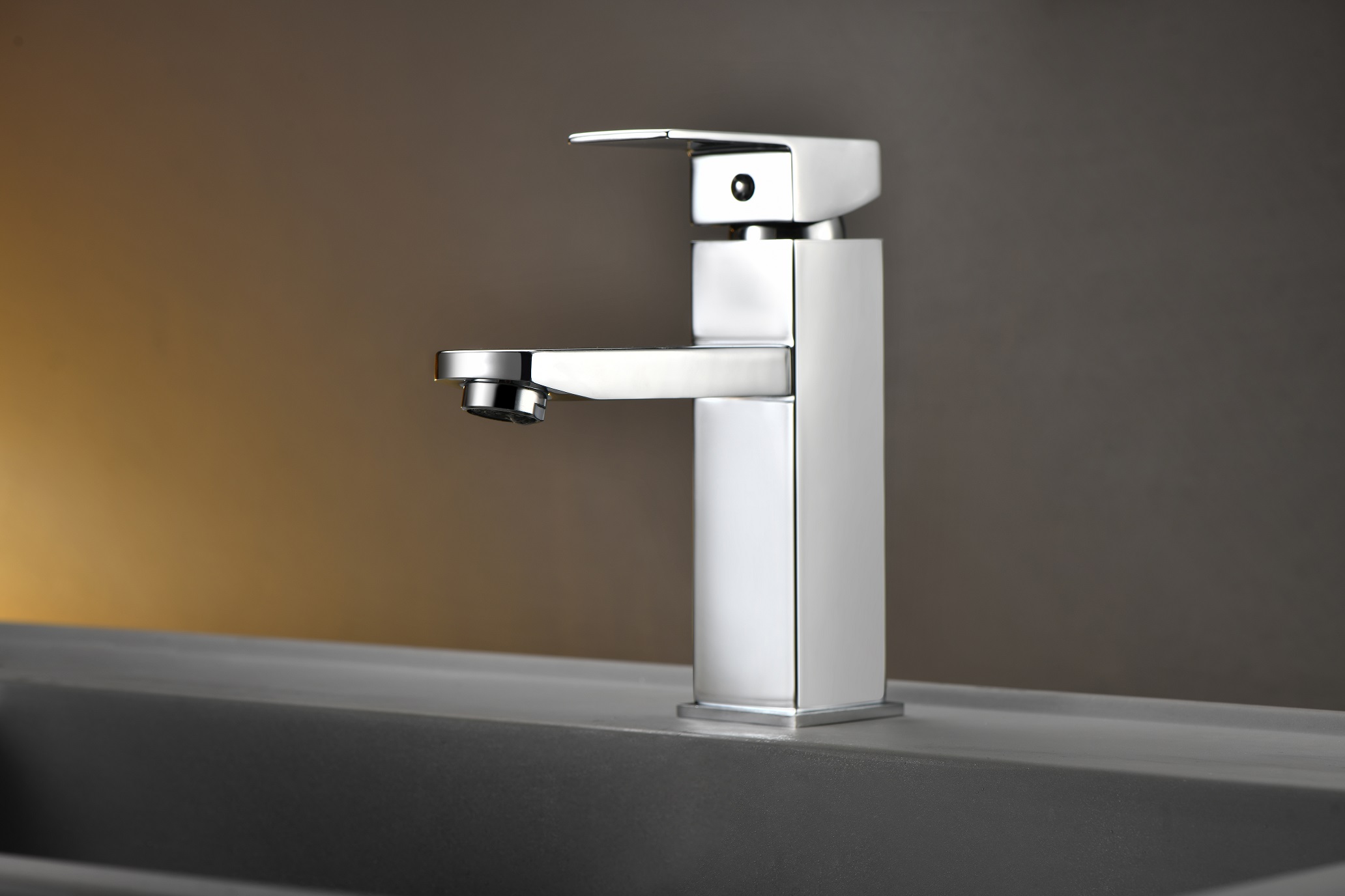 grifos de ba&ntilde;o de bronce