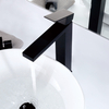 Grifo de baño de acero inoxidable SLY de un solo orificio central