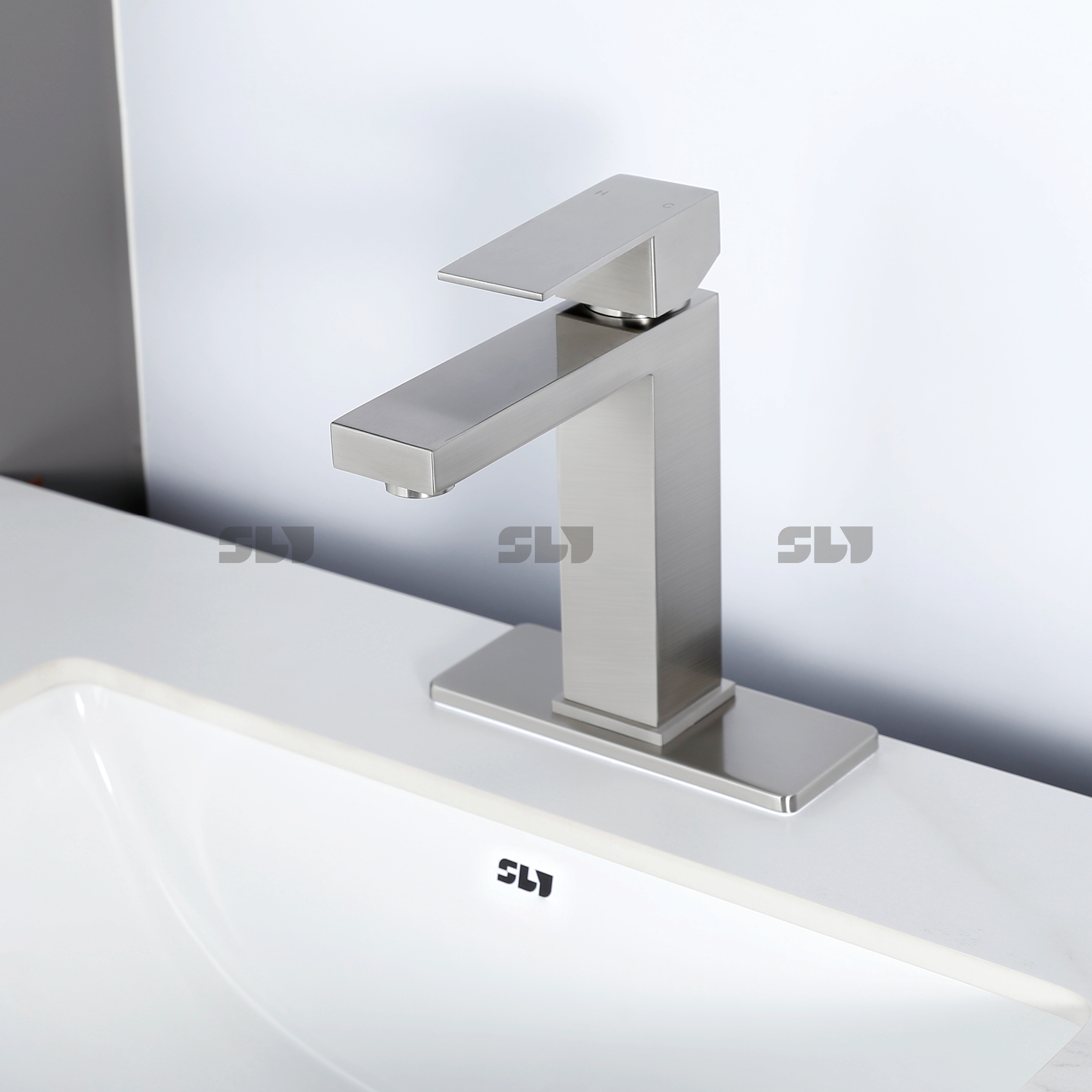 grifo monomando de acero inoxidable