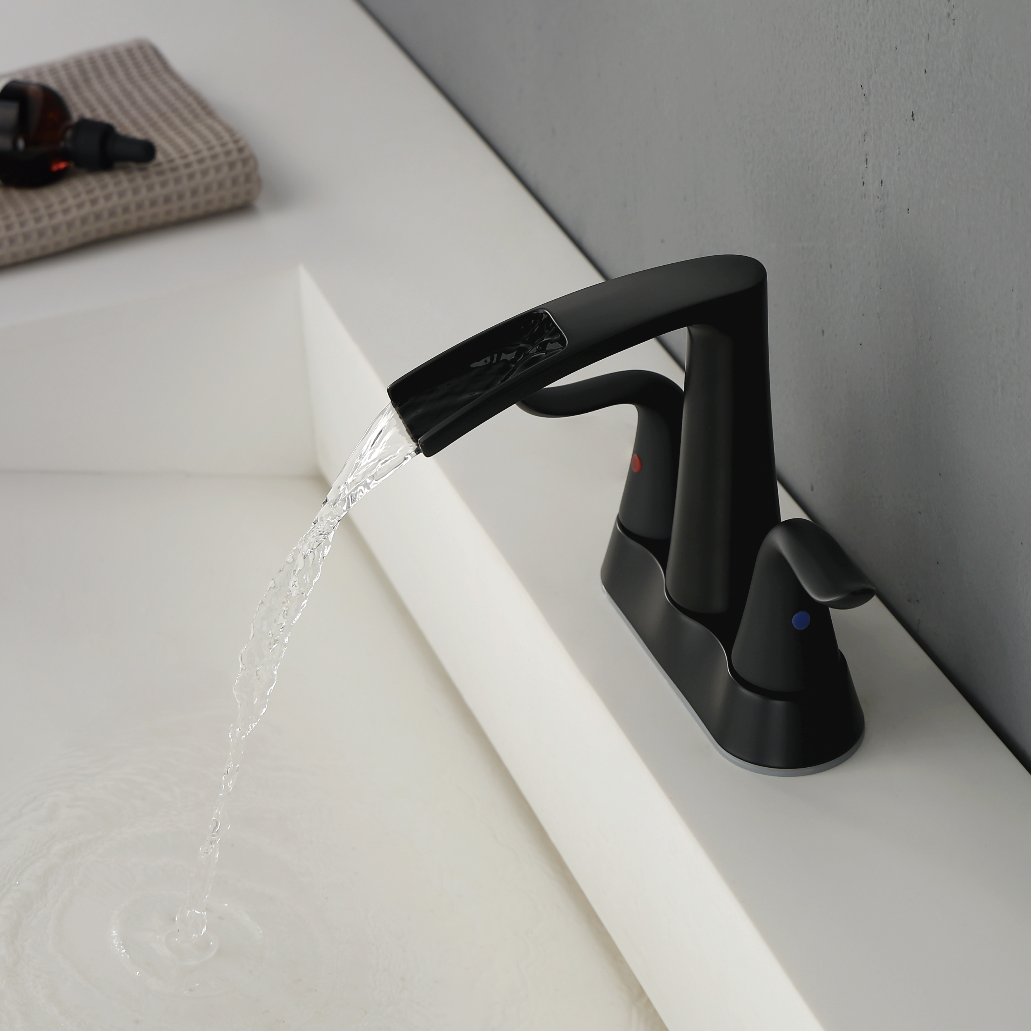Samliyu cepillado de níquel de níquel de latón de la mezcla de grifo de grifo de un solo agujero de bidet bidet grifo grifo 