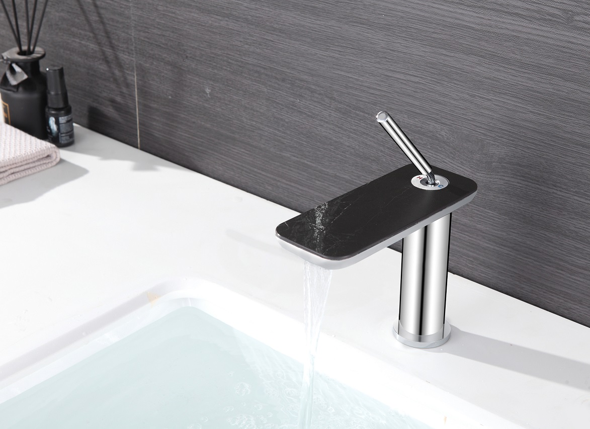 grifos de ba&ntilde;era de ba&ntilde;o