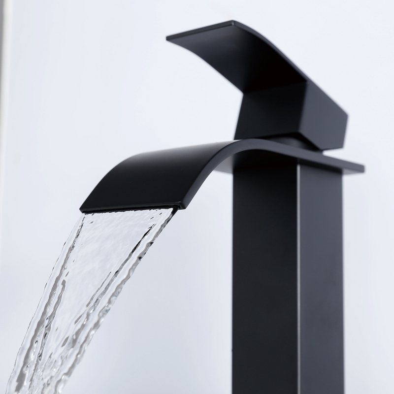 Sly Matte Black Waterfall Spout Baño de baño Mango individual Tocador de tocador de baño grifo