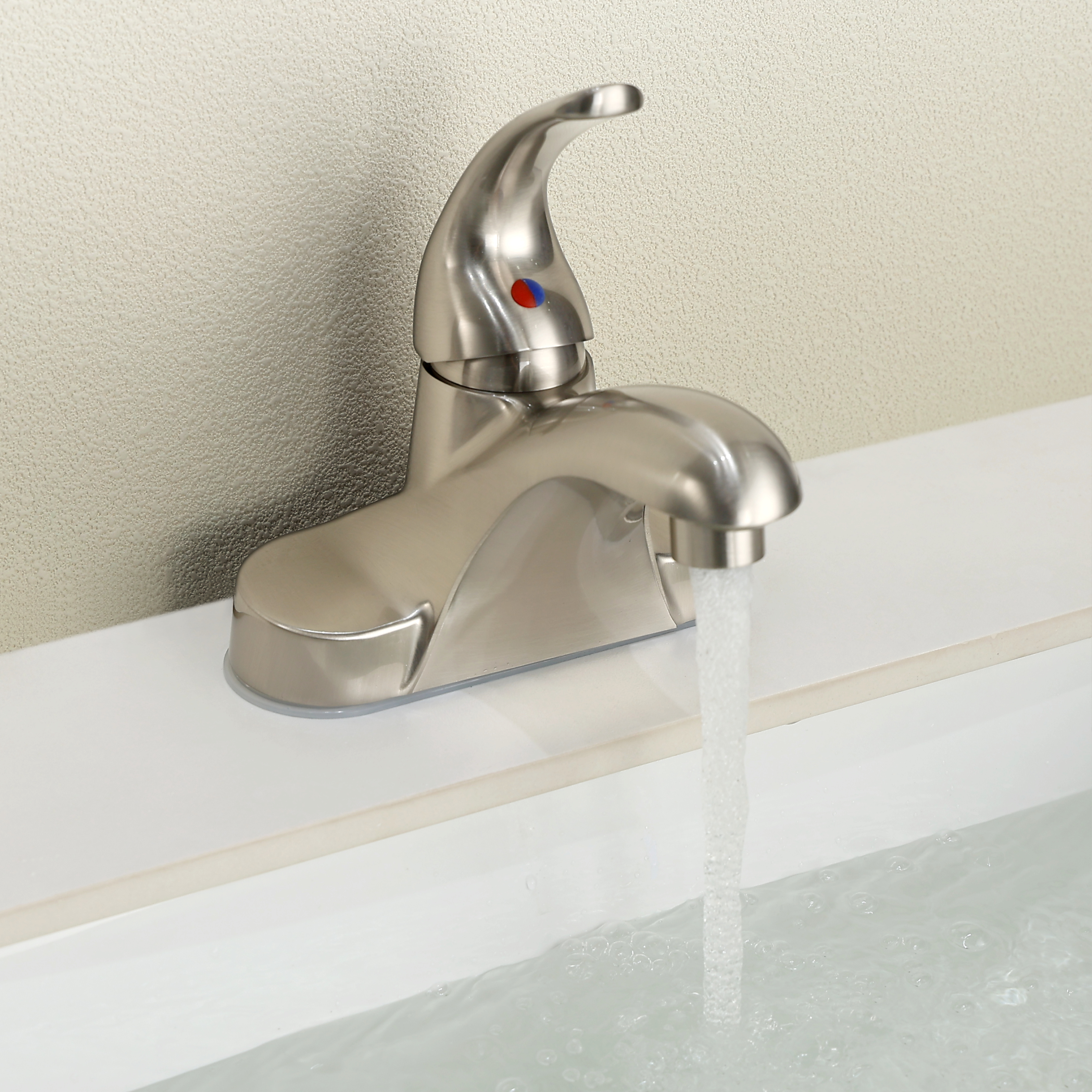 Samliyu 4 pulgadas Mango de un solo mango Tapas de baño Basin Mezcladora grifo y accesorios