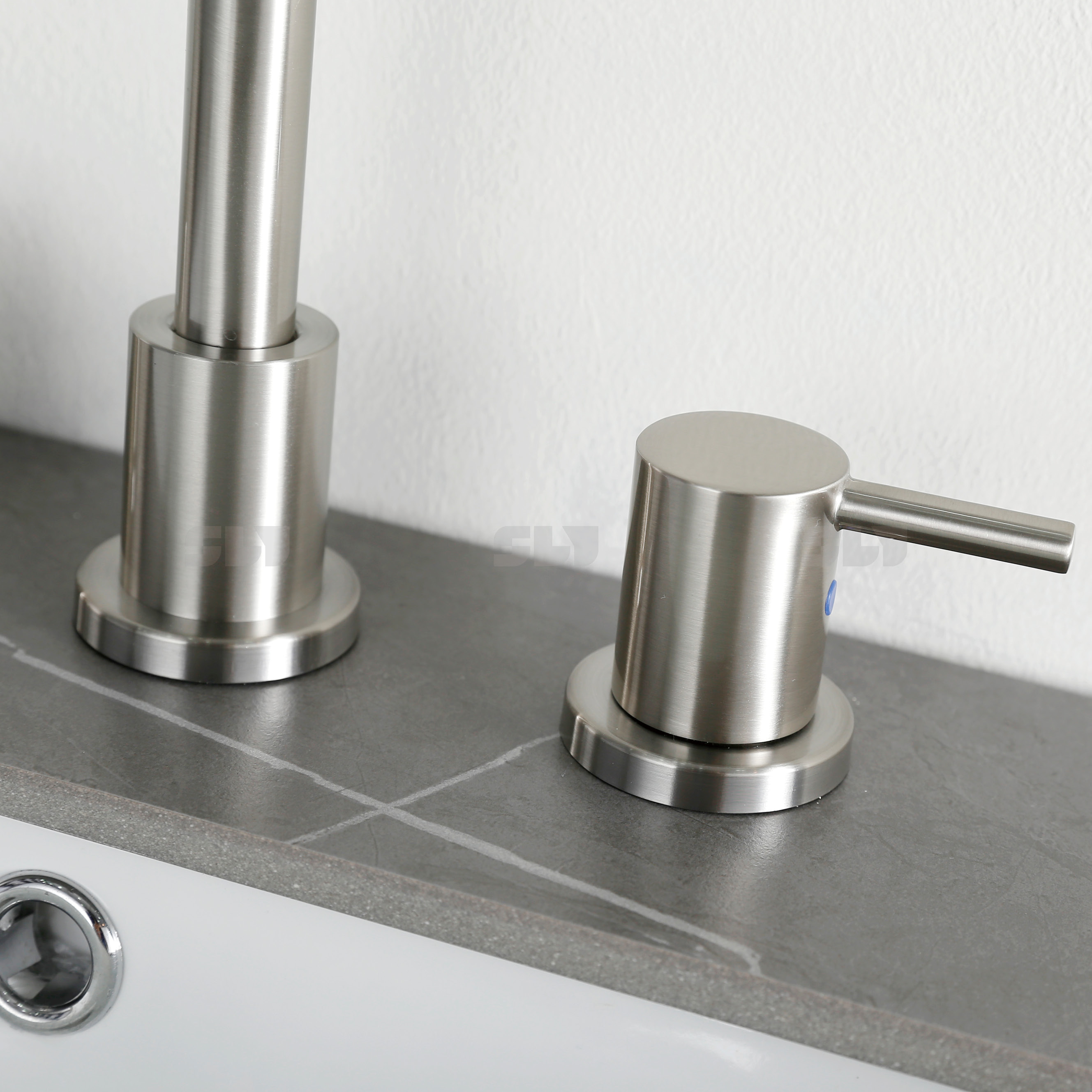 3 agujeros de 8 pulgadas grifo de agua para el lavabo del lavabo del lavabo del baño.