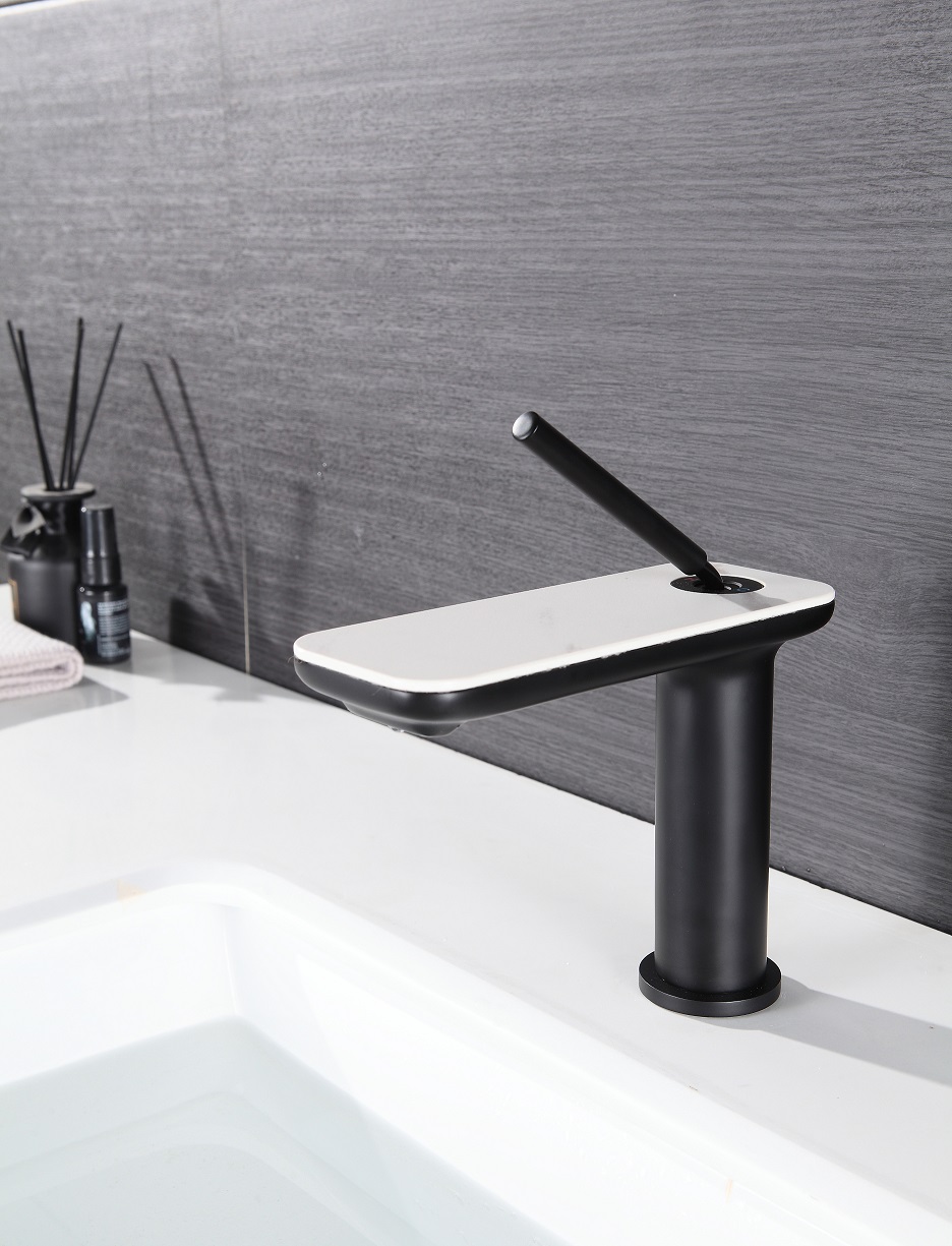 accesorios de plomer&iacute;a del ba&ntilde;o