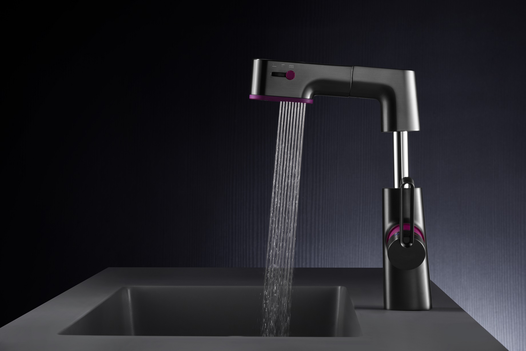 grifo del lavabo del ba&ntilde;o